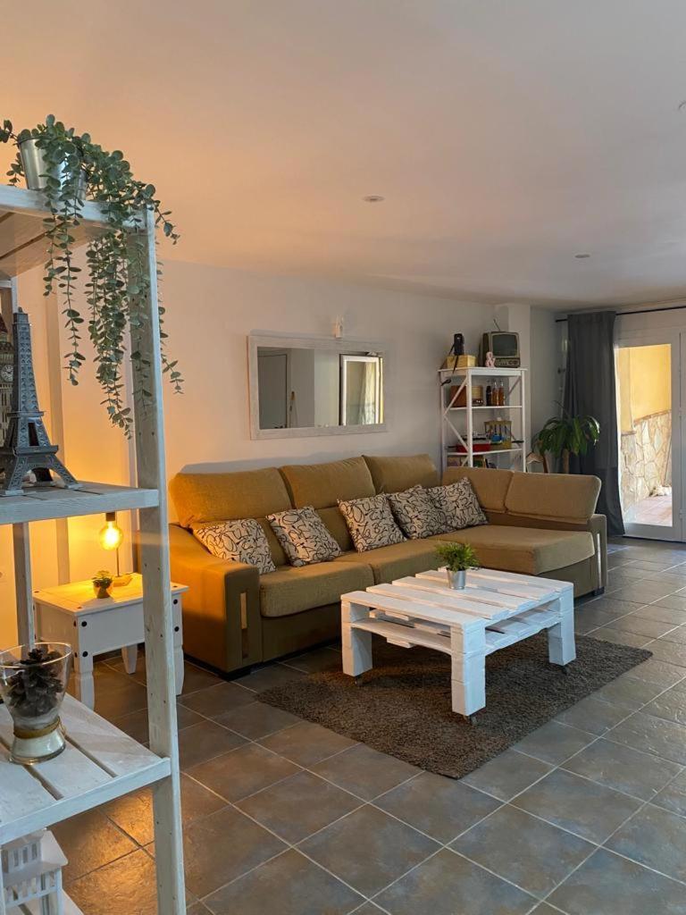 Acogedor Apartamento Loft Alhaurín de la Torre Dış mekan fotoğraf