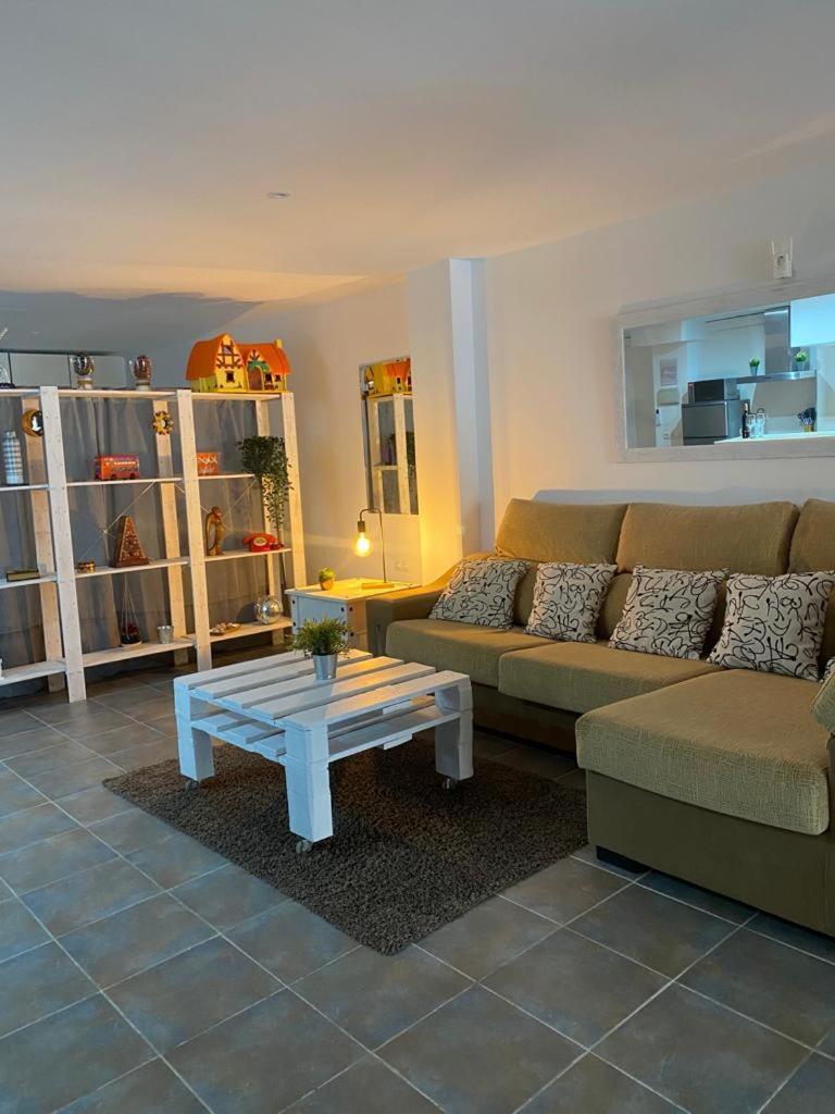 Acogedor Apartamento Loft Alhaurín de la Torre Dış mekan fotoğraf